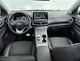 Hyundai Kona Electric EV Premium 64 kWh | SOH 96,5 | Lederen bekleding | Stoel Verwarming / Verkoeling | Parkeersensoren | Dodehoek detectie |