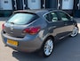 Opel Astra 1.6 Turbo Cosmo 179PK/STOEL-STUURVERWARMING/NAVI/LMV/PDC