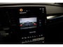 Renault Megane E-Tech EV60 Optimum Charge Iconic | Trekhaak | Stoel en stuurverwarming | Active driver assist | Dodehoek detectie |