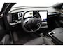 Renault Megane E-Tech EV60 Optimum Charge Iconic | Trekhaak | Stoel en stuurverwarming | Active driver assist | Dodehoek detectie |