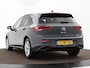 Volkswagen Golf 1.0 eTSI 110pk DSG Life · Camera · Apple/Android Car Play · Navigatie · Sfeerverlichting · 16'' Inch · Garantie t/m 04-02-2028 of 100.000km