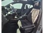 Volvo XC40 2.0 B3 Ultra Black Edition 20” Wielen - Panoramadak - Lounge-pakket - Harman Kardon Audio - 360 Cam - Alarm - Climate - R980 Interieur – Power seats met memory Links - Two Tone – Full led koplampen –Donkere hemel