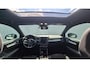 Volvo XC40 2.0 B3 Ultra Black Edition 20” Wielen - Panoramadak - Lounge-pakket - Harman Kardon Audio - 360 Cam - Alarm - Climate - R980 Interieur – Power seats met memory Links - Two Tone – Full led koplampen –Donkere hemel