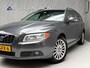 Volvo V70 2.5T Momentum / NAP / Goed Onderhouden / APK