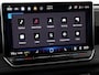Volkswagen Tiguan 1.5 eHybrid 204pk DSG R-Line Edition · Panoramadak · 360 Camera · Inklap. Trekhaak · Matrix LED · Stuur- & Stoelverwarming + Massage · Achterbank verwarmd · Garantie t/m 09-10-2030 of 100.000km