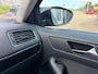 Volkswagen Jetta 1.2 TSI Comfortline met parkeersensoren en cruise controle en airco