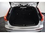 Volvo V60 2.0 B4 R-Design | Trekhaak | H&K | Memory | Leder | Keyless