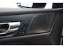 Volvo V60 2.0 B4 R-Design | Trekhaak | H&K | Memory | Leder | Keyless