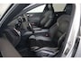 Volvo V60 2.0 B4 R-Design | Trekhaak | H&K | Memory | Leder | Keyless