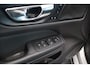 Volvo V60 2.0 B4 R-Design | Trekhaak | H&K | Memory | Leder | Keyless