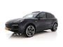 Porsche Cayenne 3.0 E-Hybrid AWD (Plug-in) {SoH-100%} (INCL-BTW) *PANO | LEATHER | FULL-LED | SPORTCHRONO | MEMORY-PACK | BOSE-AUDIO | TOPVIEW | HEATED/VENTILATED-SPORTSEATS | DAB | NAVI-FULLAMP | PRIVACY-GLASS | SHIFTPADDLES | TOWBAR | 22''AL