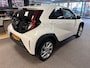 Toyota Aygo X 1.0 VVT-i MT first / apple /stoelverw /cruisec /camera/pdc/clima/boeken