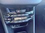 Peugeot 2008 1.2 110PK Allure | Uniek Lage KM-stand | Trekhaak | Panoramadak | Navigatie | DAB | Apple Carplay | | Electronic climate controle | Elektrische ramen voor en achter | LED dagrijverlichting