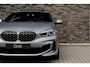 BMW 1-Serie M135i xDrive | Live Cockpit | Panorama | Leder | Memory | H&K | Head-Up | Camera | 19"LM | Skyscraper Grey