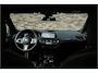 BMW 1-Serie M135i xDrive | Live Cockpit | Panorama | Leder | Memory | H&K | Head-Up | Camera | 19"LM | Skyscraper Grey