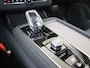 Volvo XC90 T8 AWD Ultra Dark | Massage | Luchtvering | Trekhaak | 360° Camera |