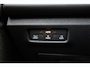 Volkswagen Tiguan 1.5 eHybrid R-Line 272PK / 200kW DSG, 60 maanden / 100.000km garantie, Black Style pakket, Harman Kardon geluidssysteem, head-up display, wegklapbare trekhaak, 20" 'York' LMV, LED Matrix (IQ.Lights) met dynamische richtingaanwijzers, verwarmbare voorstoelen, verwarmbare achterbank, verwarmbaar multifunctioneel lederen stuurwiel, verwarmbare voorruit, adaptieve cruise control (ACC) met Travel Assist, parkeerassistent (Park Assist Pro), keyless access, elektrische achterklep (Easy Open & Close), privacy glas, elektrisch verstel-, verwarm- en inklapbare buitenspiegels, draadloze telefoonlader, 3-zone climatronic, DAB+, dodehoekdetectie (Side Assist), draadloos Apple Carplay & Android Auto, dynamisch grootlichtassistent (Dynamic Light Assist) etc.