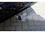 Volkswagen Tiguan 1.5 eHybrid R-Line 272PK / 200kW DSG, 60 maanden / 100.000km garantie, Black Style pakket, Harman Kardon geluidssysteem, head-up display, wegklapbare trekhaak, 20" 'York' LMV, LED Matrix (IQ.Lights) met dynamische richtingaanwijzers, verwarmbare voorstoelen, verwarmbare achterbank, verwarmbaar multifunctioneel lederen stuurwiel, verwarmbare voorruit, adaptieve cruise control (ACC) met Travel Assist, parkeerassistent (Park Assist Pro), keyless access, elektrische achterklep (Easy Open & Close), privacy glas, elektrisch verstel-, verwarm- en inklapbare buitenspiegels, draadloze telefoonlader, 3-zone climatronic, DAB+, dodehoekdetectie (Side Assist), draadloos Apple Carplay & Android Auto, dynamisch grootlichtassistent (Dynamic Light Assist) etc.