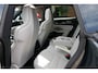 Porsche Macan 4 100 kWh pano. adaptief onderstel. trekhaak. bose