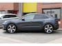 Porsche Macan 4 100 kWh pano. adaptief onderstel. trekhaak. bose
