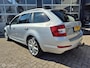 Skoda Octavia Combi 1.2 SCHUIFKANTELDAK XENON PDC 17" NAP