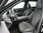 Mercedes-Benz E-klasse 300 e Business Solution AMG | Comfortpakket Plus | Winterpakket | Nightpakket | Trekhaak | Panoramaschuifdak | Warmtewerend, donkergetint glas | GUARD 360° | 19-inch vijfdubbelspaaks AMG velgen |