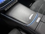 Mercedes-Benz E-klasse 300 e Business Solution AMG | Comfortpakket Plus | Winterpakket | Nightpakket | Trekhaak | Panoramaschuifdak | Warmtewerend, donkergetint glas | GUARD 360° | 19-inch vijfdubbelspaaks AMG velgen |
