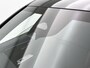 Mercedes-Benz E-klasse 300 e Business Solution AMG | Comfortpakket Plus | Winterpakket | Nightpakket | Trekhaak | Panoramaschuifdak | Warmtewerend, donkergetint glas | GUARD 360° | 19-inch vijfdubbelspaaks AMG velgen |