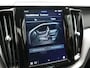 Volvo XC60 T6 AWD R-Design PHEV 340pk Dealer O.H. | Panodak | Adaptive Cruise | Head Up | 360 Camera | Harman / Kardon | Lederen Sportstoelen Memory & Verwarmd | Stuur Verwarmd | Google Assistent | Keyless | Apple Carplay | Navigatie | DAB | Plug In Hybrid |