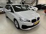 BMW 2-Serie 216I HIGH EXE ECC Airco Navigatie Afn. Trekhaak Camera