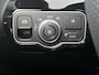Mercedes-Benz A-klasse 250 e 140 Year Edition | Premium Plus | Parkeerpakket | Panoramaschuifdak | 360° camera | Burmester surround sound system | 19 inch multispaaks lichtmetalen AMG-velgen |