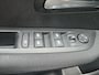 Peugeot e-208 EV Active Pack 50 kWh SOH 97.4% | Cruise Control | Climate Control | Navigatie | Stoelverwarming |
