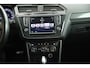 Volkswagen Tiguan 2.0 TSI 180pk DSG 4Motion R-Line Highline Trekhaak Keyless Virtual Cockpit Navigatie