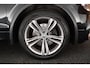 Volkswagen Tiguan 2.0 TSI 180pk DSG 4Motion R-Line Highline Trekhaak Keyless Virtual Cockpit Navigatie
