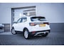 Volkswagen T-Cross 1.0 TSI Life | Cruise control adaptief | Parkeersensoren voor en achter | Trekhaak