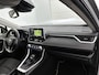 Toyota RAV4 2.5 Hybrid Dynamic | Navigatie | Parkeersensoren achter | Elektrische achterklep Climate Control | Cruise Control Adaptive | Achteruitrijcamera | SL38