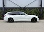 BMW 3-Serie Touring 320e xDrive |Innovation Pack|Adaptive LED|HeadUp|Shadow|NAVI|CAM|Carplay