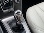 Volvo V40 1.6 T3 Summum NIEUW BINNEN! | LEER | TREKHAAK | KEYLESS | CAMERA | FULL LED | CLIMA | NAVI | VOLLEDIG OH |