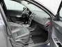 Volvo V50 2.4 Momentum - Erg netjes - Goed onderhouden - NAP