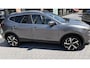 Nissan Qashqai 1.2 Tekna + schade en automaat schokt