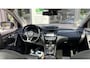 Nissan Qashqai 1.2 Tekna + schade en automaat schokt