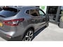Nissan Qashqai 1.2 Tekna + schade en automaat schokt