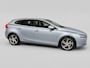 Volvo V40 2.0 T4 Inscription - Automaat - Leder met memory - Stoelverw - Navi - Camera - Trekhaak - Dealeronderhouden
