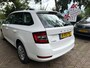 Skoda Fabia Combi 1.0 TSI Ambition. Wij zijn altijd de goedkoopste met de beste Vakgarage BOVAG service.