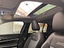 Jeep Avenger 1.2 e-Hybrid Summit Panoramadak | JBL | Elek.Klep | Vol Opties! | Camera | Leder/Stof | 18'' Lichmetaal | '| Achterbank in delen neerklapbaar | Achteruitrijcamera | Afdaal assistent