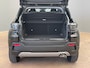 Jeep Avenger 1.2 e-Hybrid Summit Panoramadak | JBL | Elek.Klep | Vol Opties! | Camera | Leder/Stof | 18'' Lichmetaal | '| Achterbank in delen neerklapbaar | Achteruitrijcamera | Afdaal assistent