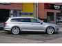 Volkswagen Passat Variant 1.4 TSI ACT Highline. pano. navi. trekhaak. leder/alcantara