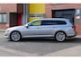 Volkswagen Passat Variant 1.4 TSI ACT Highline. pano. navi. trekhaak. leder/alcantara