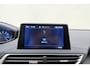 Peugeot 3008 1.2 PureTech Allure | 130PK | Trekhaak | Stoelverwarming | Parkeercamera | Parkeersensoren Voor & Achter |