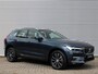 Volvo XC60 2.0 B5 Inscription Automaat / Panoramadak / Massage voorstoelen / Trekhaak / Luchtvering / Gelaagde ramen / Head-up Display / Alarm klasse 3
